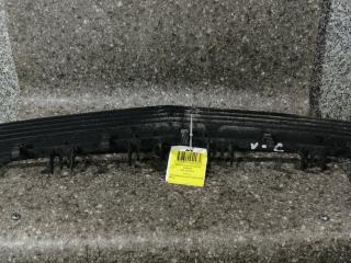 заглушка (решетка) в бампер Opel Vectra C 2004