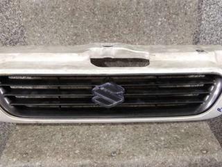 решетка радиатора Suzuki Baleno 1 поколение 1997