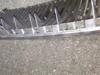 решетка радиатора Volvo V70 2 поколение (2000 - 2005)