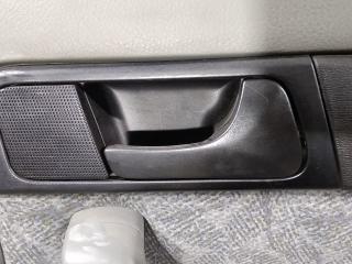 ручка внутренняя задняя правая Daewoo Nubira J200 2006