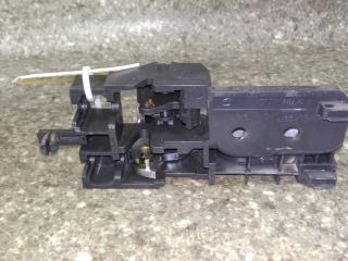 ручка внутренняя задняя правая Toyota Avensis 2 поколение (T250) 2006