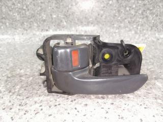 ручка внутренняя задняя левая Toyota Carina T190 1995