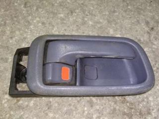 ручка внутренняя Toyota Picnic 1 поколение 1999