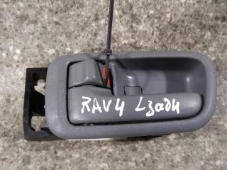 ручка внутренняя задняя левая Toyota RAV4 2 поколение (XA20) 2003