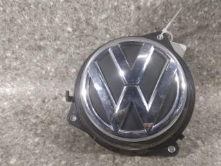 ручка крышки багажника Volkswagen Polo 5 поколение 2012