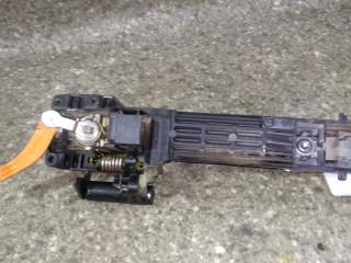 ручка наружная Toyota RAV4 2 поколение (XA20) 2003