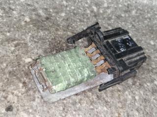 сопротивление печки Volkswagen Golf 3 поколение 1994