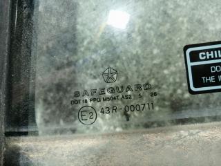 стекло двери задней правой Jeep Grand Cherokee ZJ 1995