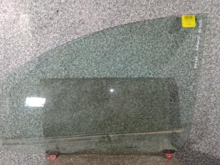 стекло двери передней левой Toyota Avensis Verso 1 поколение [рестайлинг] 2005