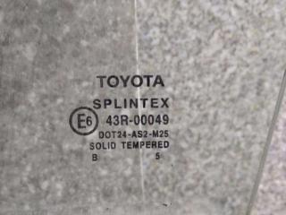 стекло двери передней левой Toyota Carina T190 1995