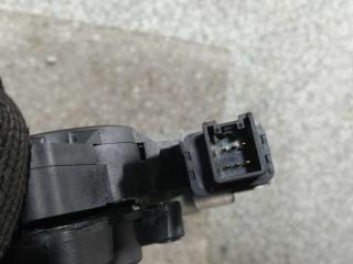 стеклоподъемник передний правый Mazda 3 BK 2005