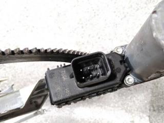 стеклоподъемник передний правый Opel Zafira 2 поколение (B) [рестайлинг] 2010