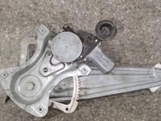 стеклоподъемник задний левый Toyota Auris 1 поколение 2009