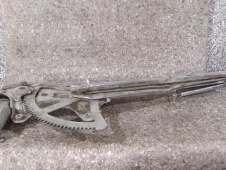 стеклоподъемник передний правый Toyota Avensis Verso 1 поколение [рестайлинг] 2005