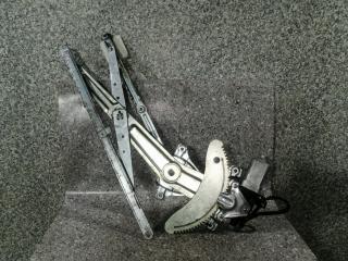 стеклоподъемник передний правый Toyota Picnic 1 поколение 1999