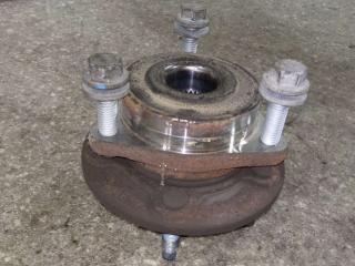 ступица передняя левая Chevrolet Cruze 1 поколение 2011