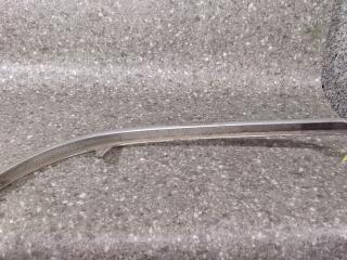 ресничка (ус) левой фары Audi 80 8C/B4 1993