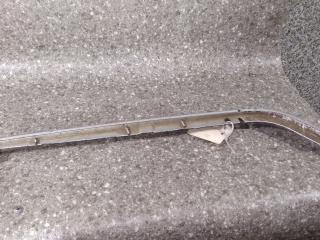 ресничка (ус) правой фары Mercedes-Benz C-Класс W202/S202 [рестайлинг] 1998