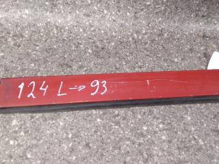 ресничка (ус) левой фары Mercedes-Benz E-Класс W124 1989