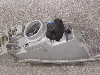 фара левая Mazda Premacy CP 2000