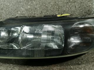 фара левая Volvo V70 2 поколение 2002