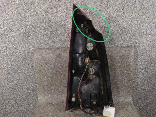 фонарь задний правый Mazda Premacy CP (1999 - 2001)