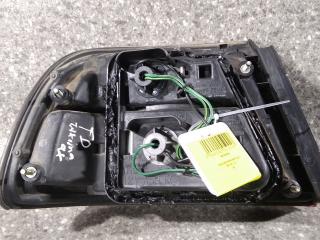 фонарь задний правый Nissan Maxima A32 1999