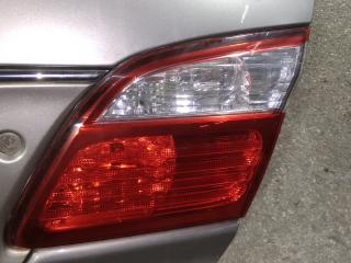 фонарь крышки багажника правый Nissan Maxima A33 (2000 - 2005), седан