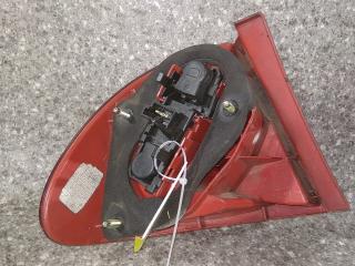 фонарь задний правый Toyota Avensis 1 поколение (T220) 1999