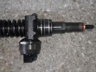 форсунка Volkswagen Golf 4 поколение 2002