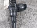 форсунка Volkswagen Polo 4 поколение 2005 - фото №2