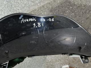 щиток приборов (приборная панель) Toyota Avensis 2 поколение (T250) 2005
