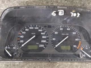 щиток приборов (приборная панель) Volkswagen Golf 3 поколение 1994