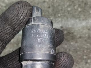 насос (моторчик) омывателя стекла Volkswagen Vento 1 поколение 1995