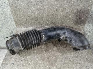 патрубок (трубопровод, шланг) Mazda Tribute 1 поколение 2002