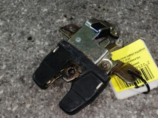 замок багажника Volkswagen Passat B4 1995