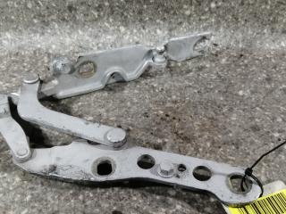 петля капота левая BMW 3 серия E46 [рестайлинг] (2001 - 2006), седан, 8200123