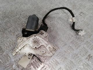 моторчик стеклоподъемника передний левый Mercedes-Benz C-Класс W203/S203/CL203 [рестайлинг] 2004