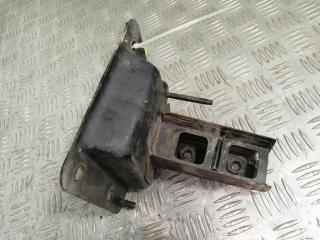 Крепление бампера переднего Kia Rio 1 поколение 2001