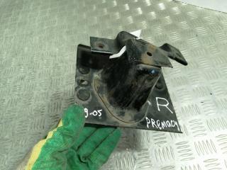 Крепление бампера переднего Mazda Premacy CP [рестайлинг] 2002