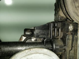 стеклоподъемник передний правый Suzuki Swift 3 поколение 2008