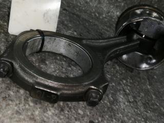 поршень Audi A6 4B/C5 1999