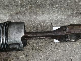 поршень Volkswagen Golf 3 поколение 1994