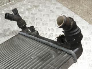 радиатор (основной) Volkswagen Golf 4 поколение 2000