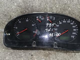 щиток приборов (приборная панель) Volkswagen Passat B5 1999
