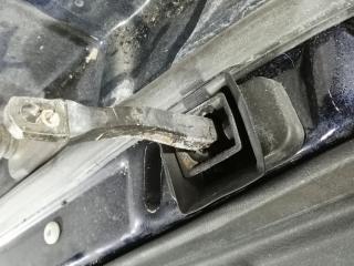 ограничитель открывания двери BMW 5 серия E39 2000