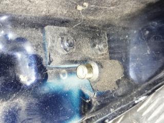 петля двери BMW 5 серия E39 2000