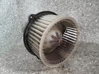 моторчик печки Mitsubishi Carisma 1 поколение 1999