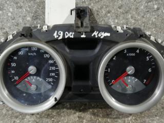 щиток приборов (приборная панель) Renault Megane 2 поколение 2004