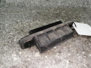 кнопка открытия багажника Toyota Auris 1 поколение (2006 - 2009)